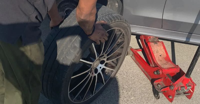 Mobile Tyre Puncture Repair Dubai 1 Mobile Tyre Puncture Repair in Dubai